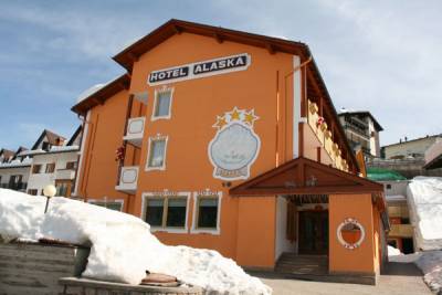 Hotel Alaska